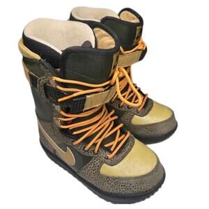 Nike Zoom Force 1 Snowboard Boots Dark Army Green & Metallic Gold size 6